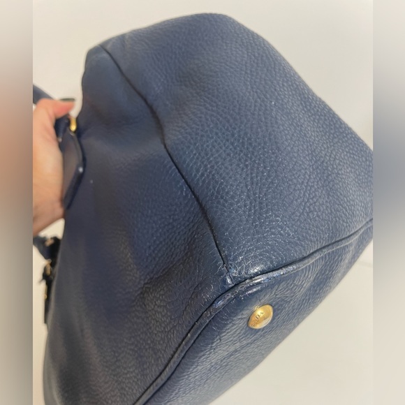 Authentic Prada Vitello daino tote bag - Picture 7 of 13